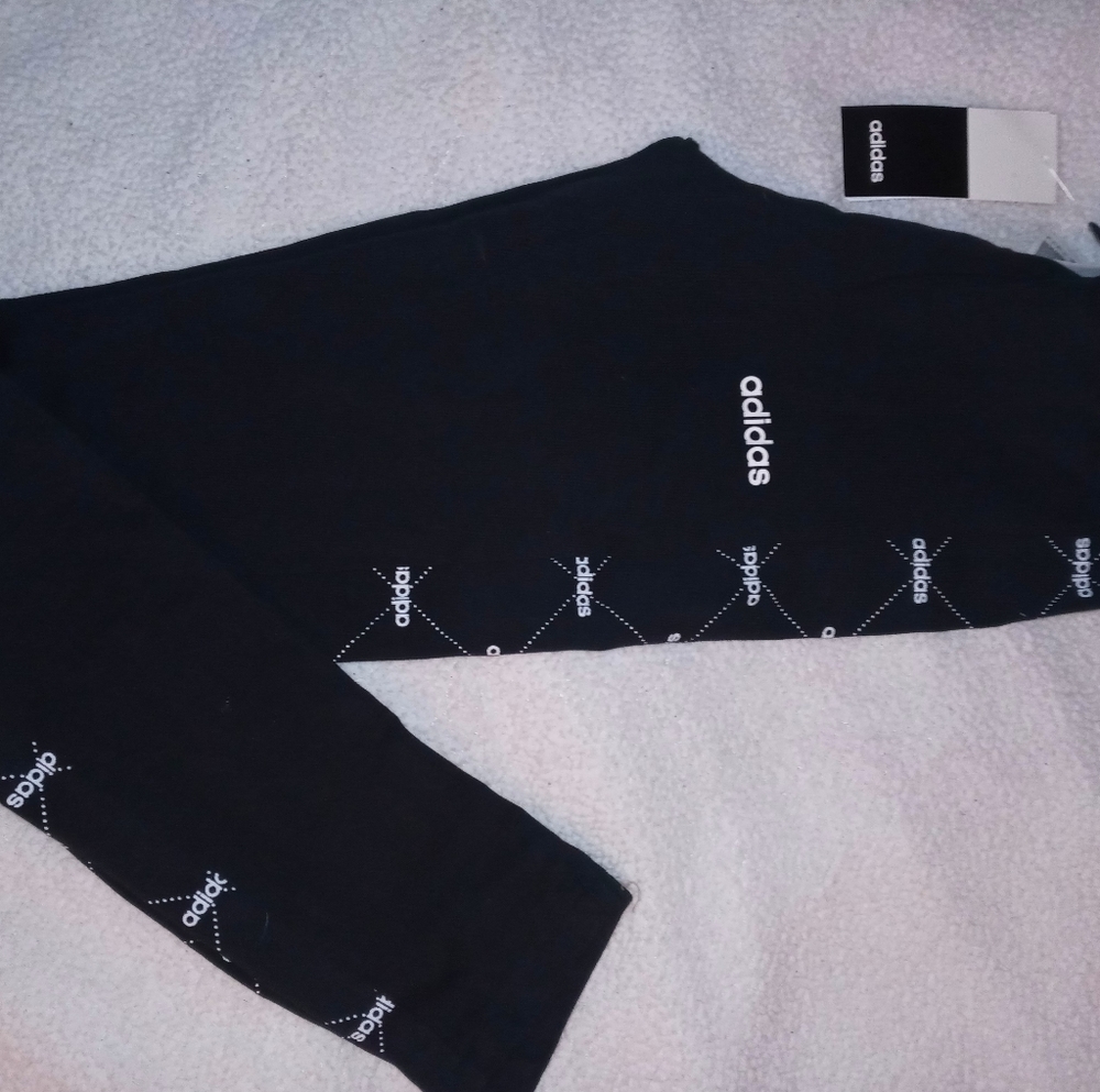 NWT RARE Adidas Originals favorite Leggings